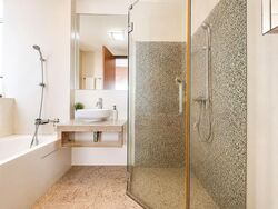 Grosvenor View (D14), Condominium #569580651